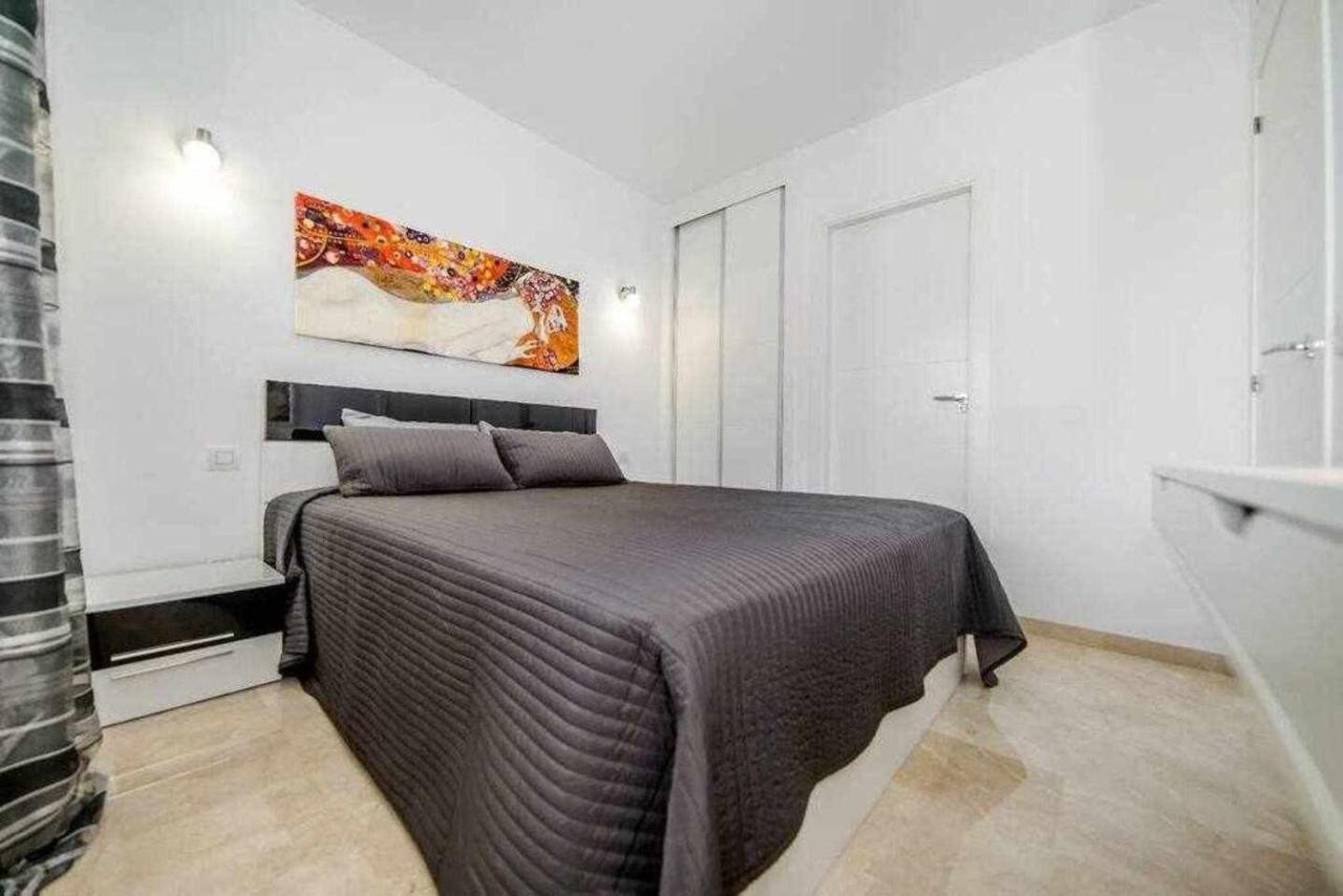 Espanhouse Elvis Apartment Τορεβιέχα Εξωτερικό φωτογραφία
